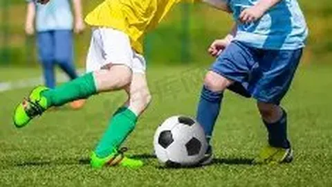 尼科英超首秀胜利开门红，球迷期待更多精彩表演